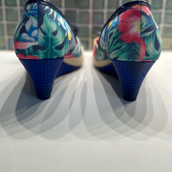 Poetic License Charmed Life Wedge in size 10 - Picture 3 of 6